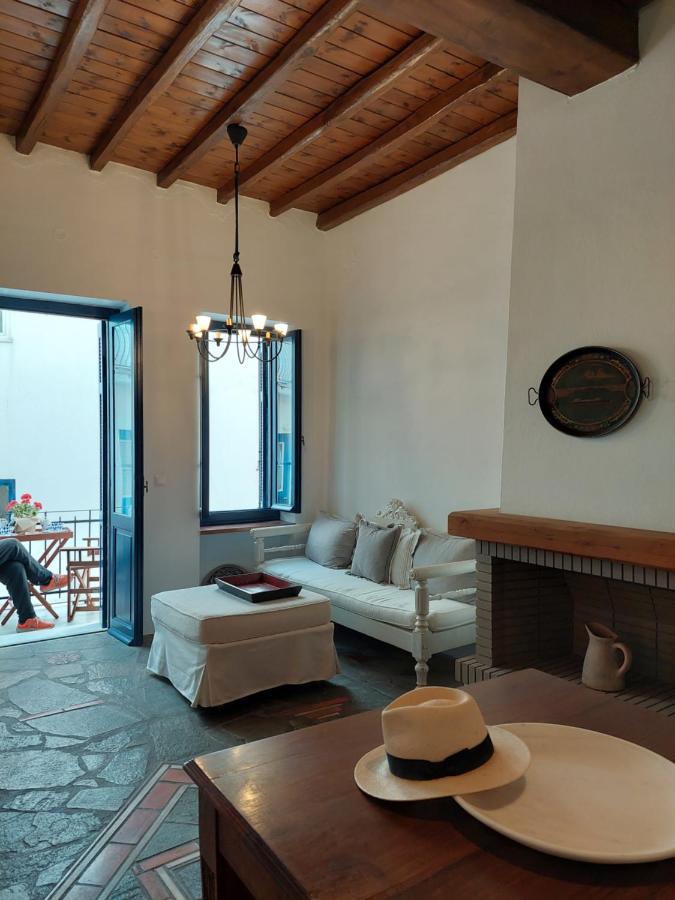 G-House Of Tinos Villa ภายนอก รูปภาพ